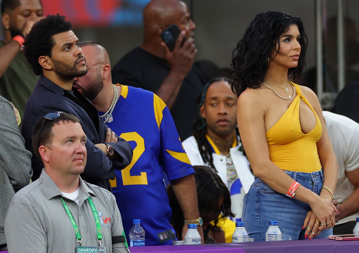 Drake & The Weeknd Watch The Super Bowl 2022 From The Stands