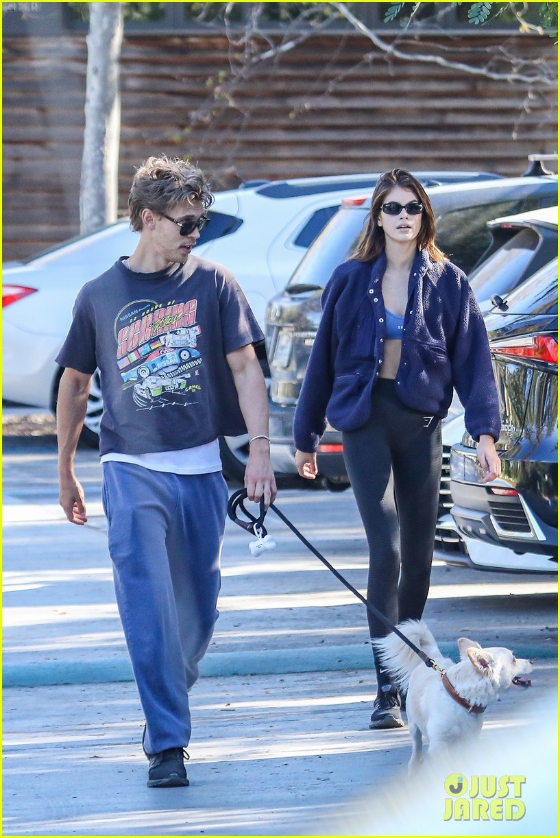 Kaia Gerber & Austin Butler Enjoy a Sunday Stroll in L.A. Photo