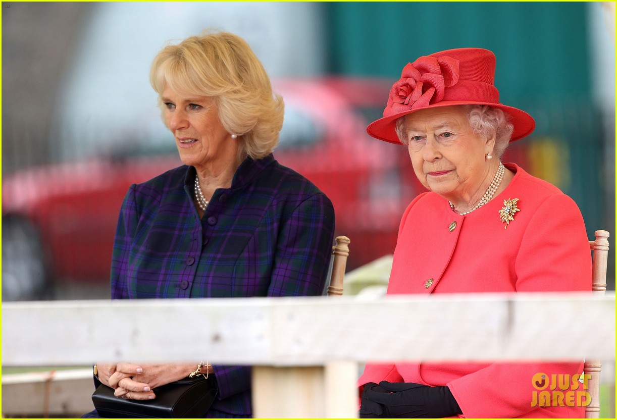 Queen Elizabeth Announces She Wants Camilla, Duchess of Cornwall, to be(01)