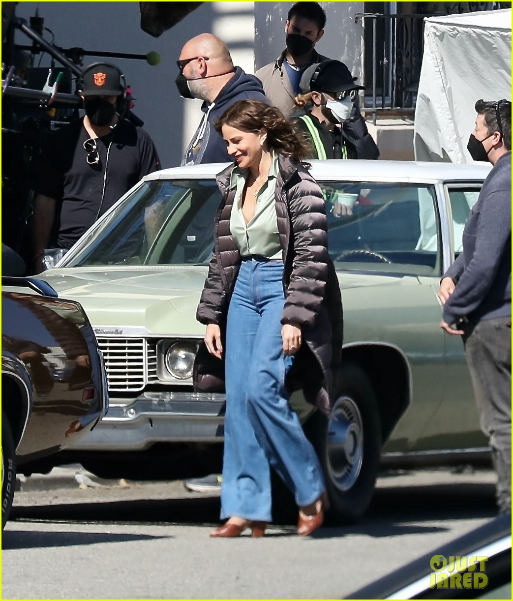 Sofia Vergara Chases Her Co-Star Around with a Bat While Filming