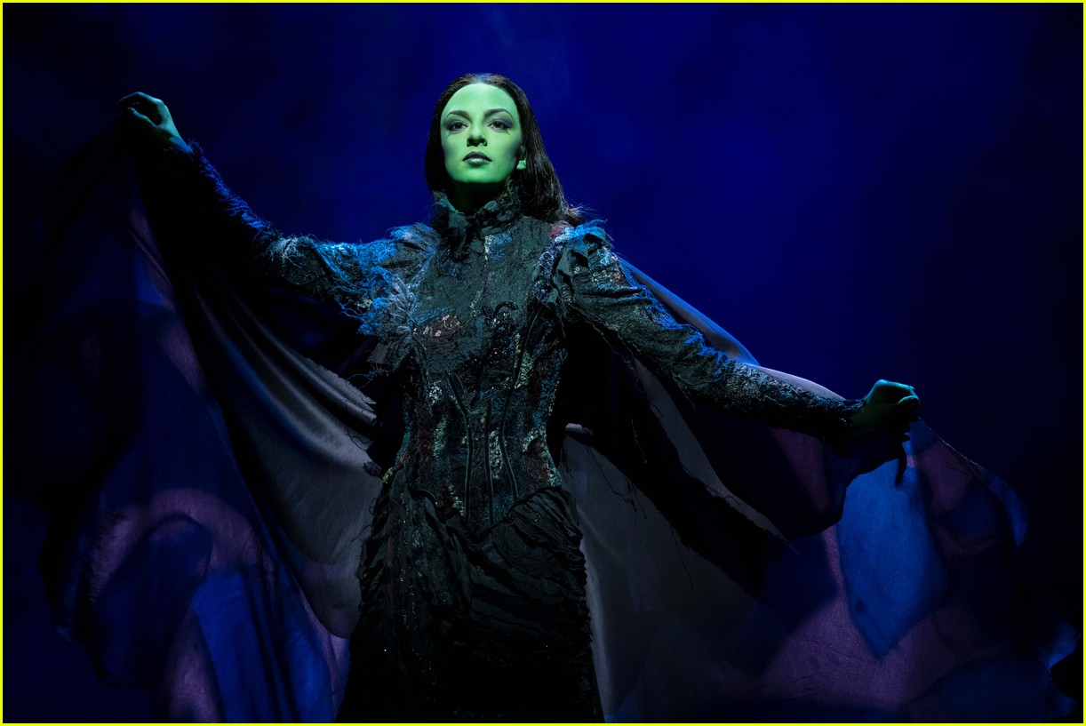 wicked on tour stars 024702491