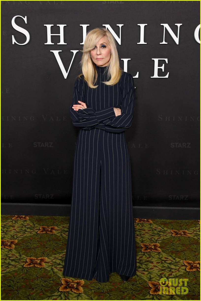 Courteney Cox & Mira Sorvino Get Support from Lisa Kudrow at 'Shining