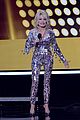 dolly parton jokes about mirrored jumpsuit 04
