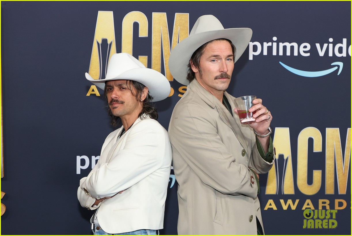 Old Dominion Wins Group of the Year for 5th Year in a Row at ACM Awards