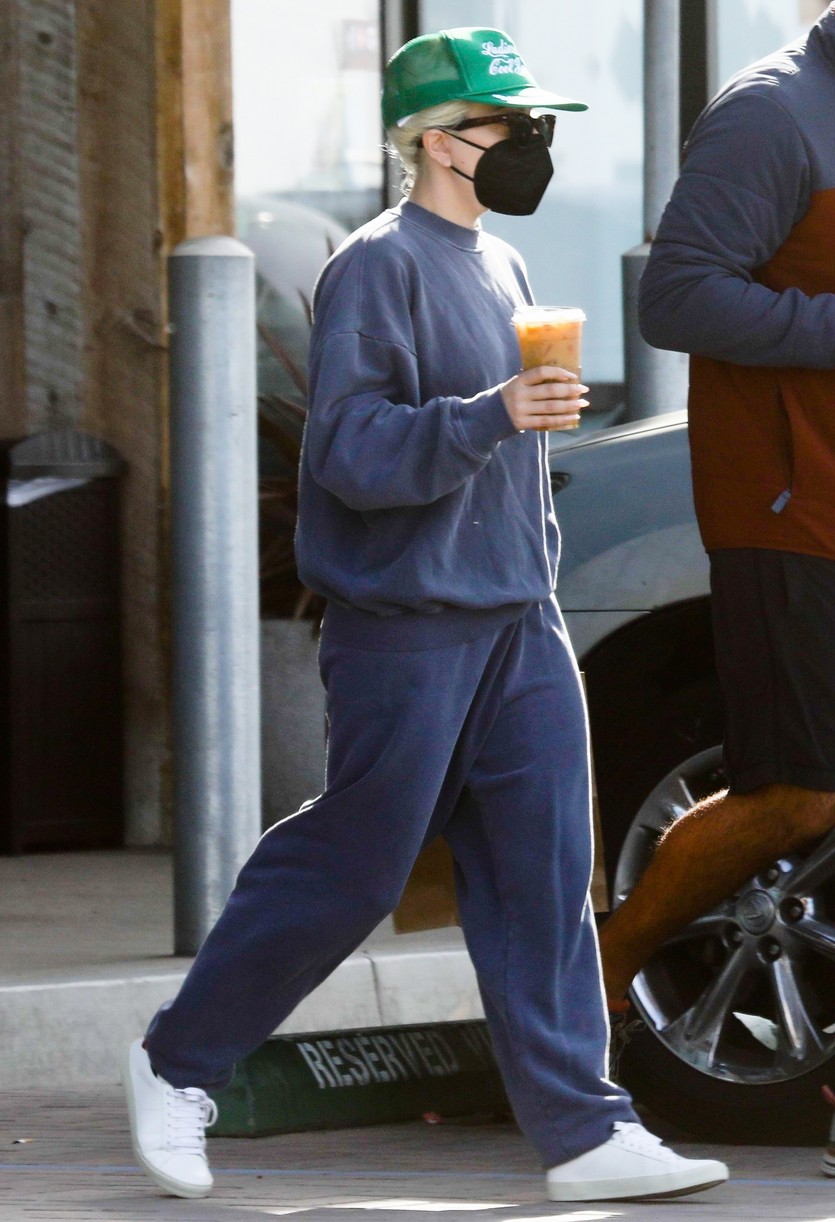 Photo: lady gaga michael polansky grocery store run 03 | Photo 4725914