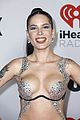 halsey barely there look more stars iheart radio music awards 42
