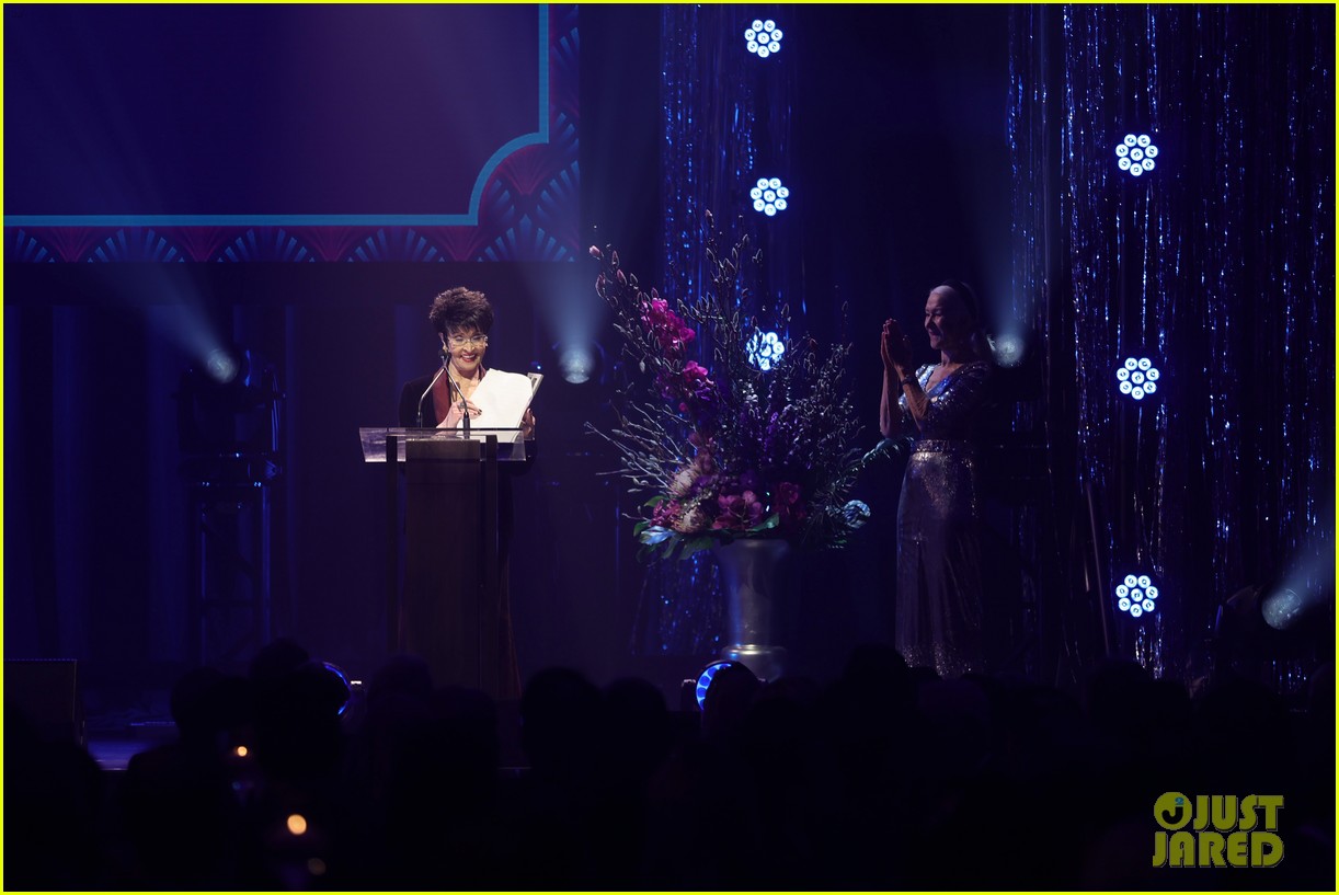 Photo helen mirren roundabout gala 66 Photo 4718870 Just Jared