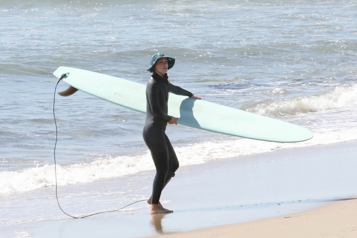 Full Sized Photo of leighton meester adam brody surfing day date pics