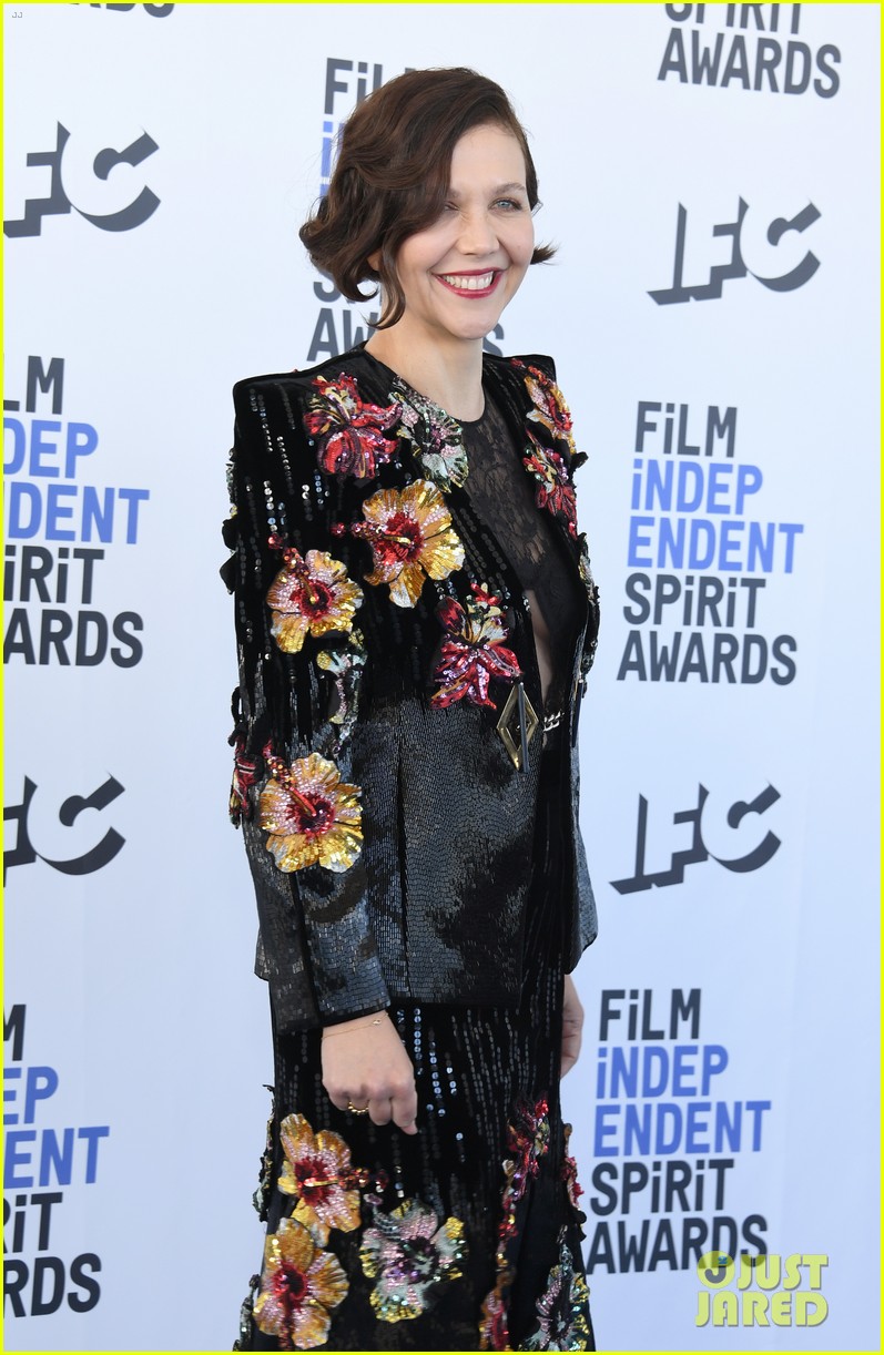 Nominee Maggie Gyllenhaal & Peter Sarsgaard Couple Up at Independent