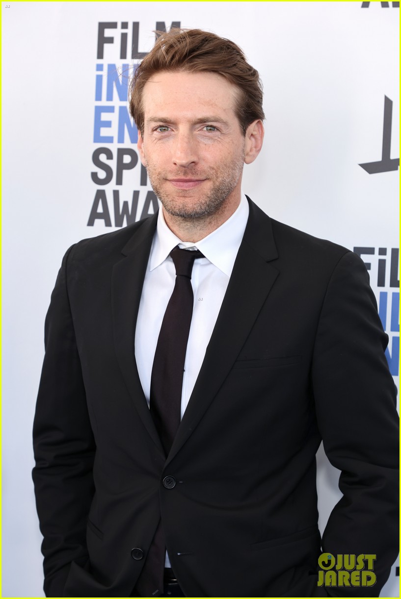 Jason Isaacs, Breeda Wool, & 'Mass' Cast Accept Special Honor at Spirit