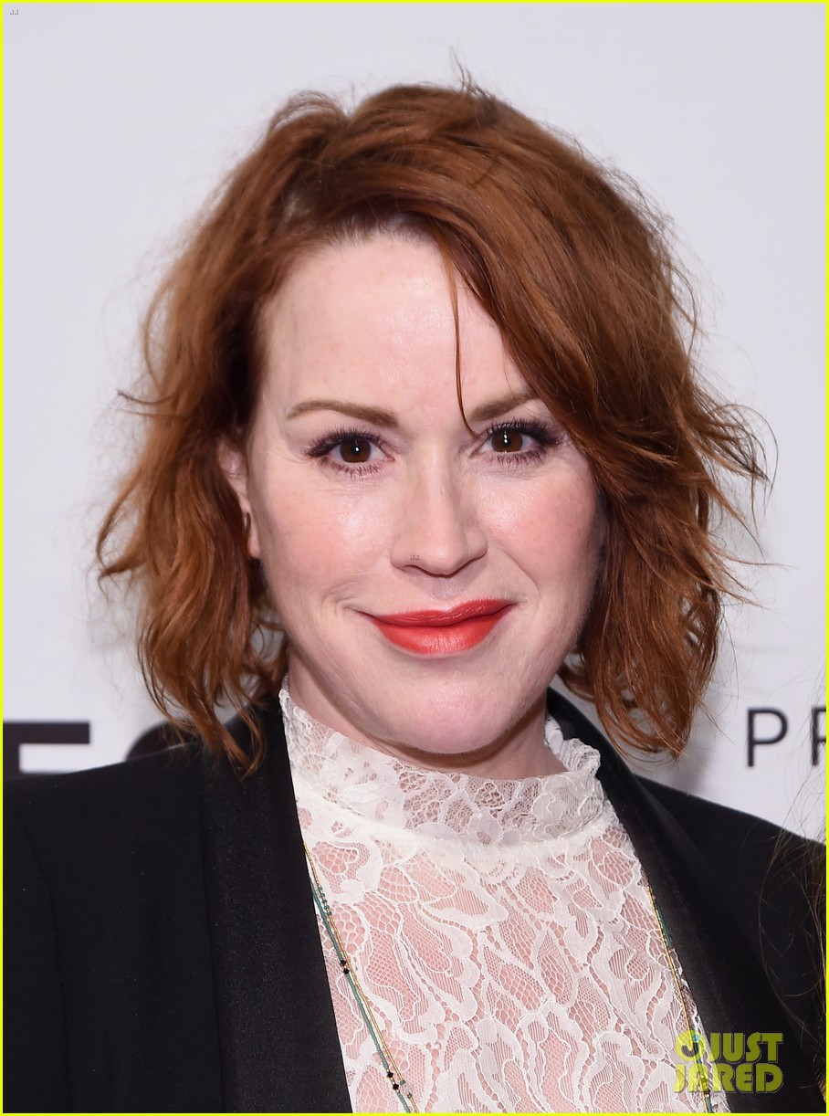 Molly Ringwald Shares Her Thoughts on Selena Gomez's 'Sixteen Candles
