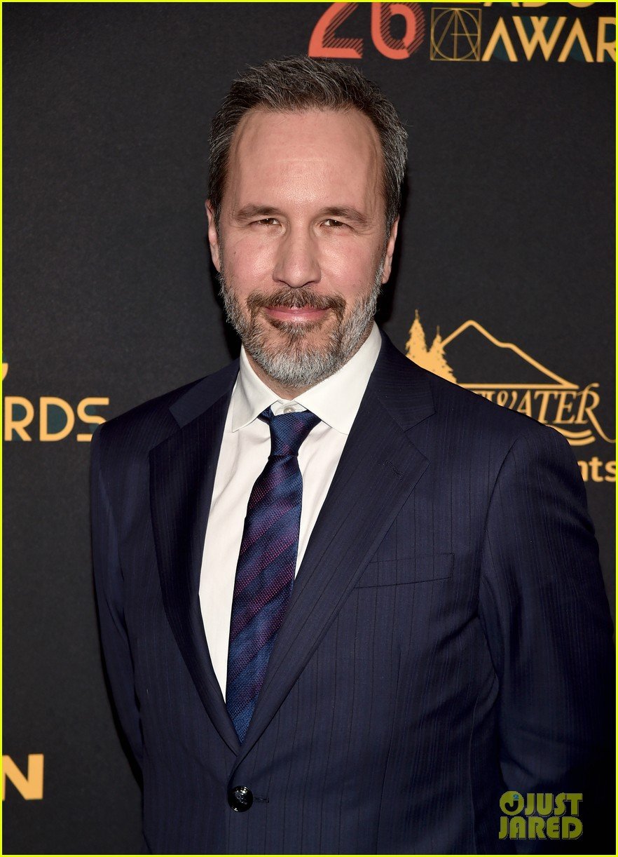 Alexandra Daddario, Benedict Cumberbatch, & Catherine O'Hara Step Out