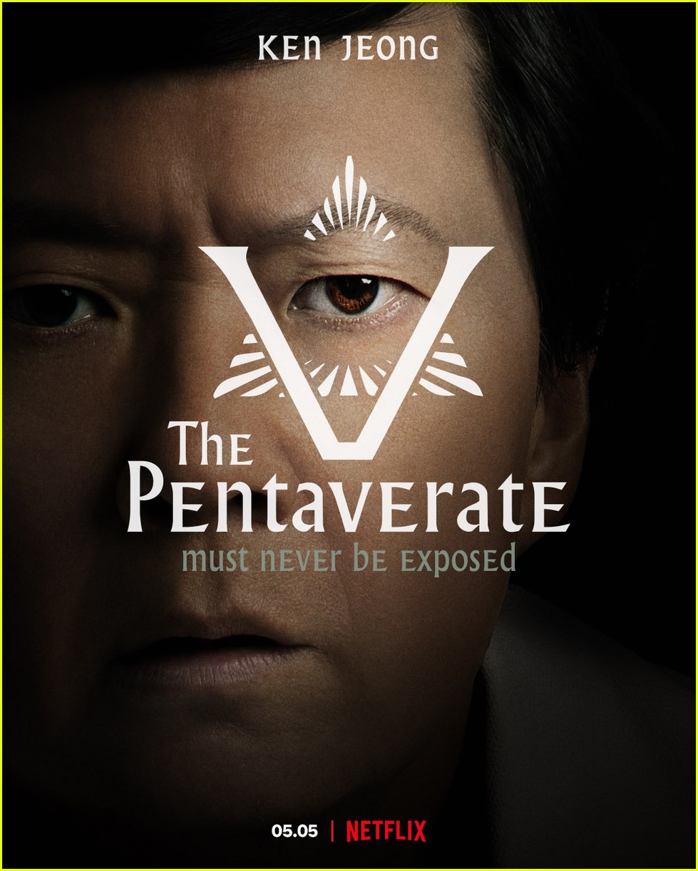 Mike Myers Plays 8 Characters in Netflix's 'The Pentaverate' Watch