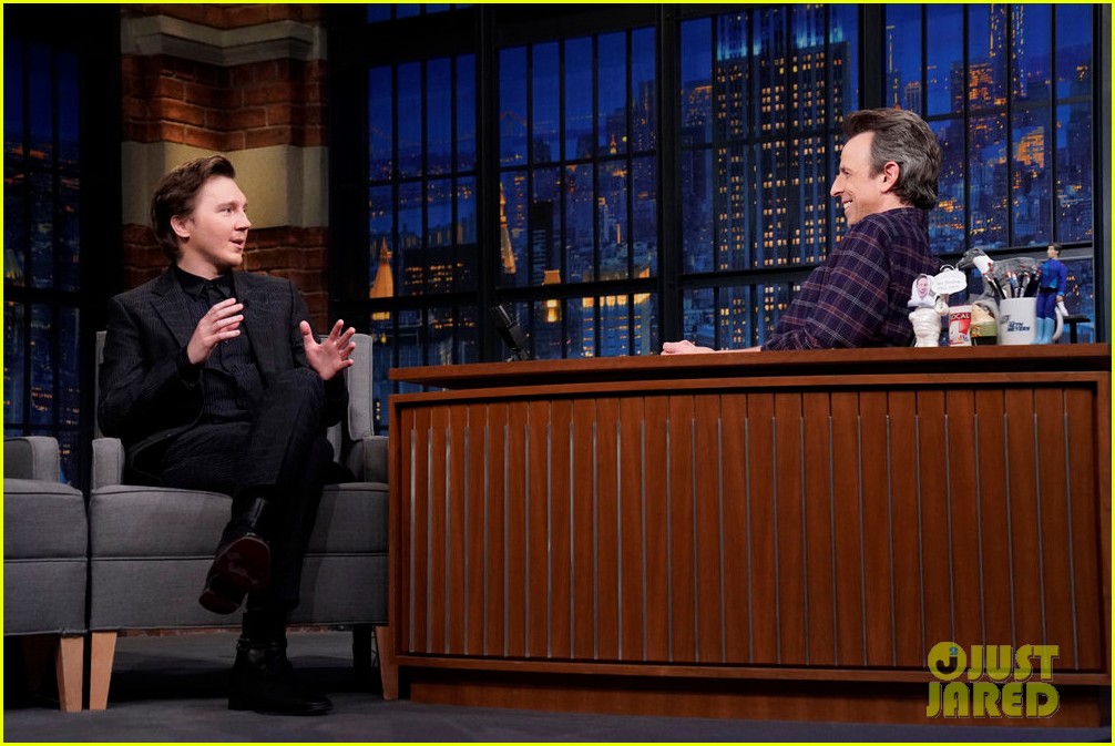 Paul Dano Says Saran Wrap Is Not a Fan of His Riddler Costume Photo