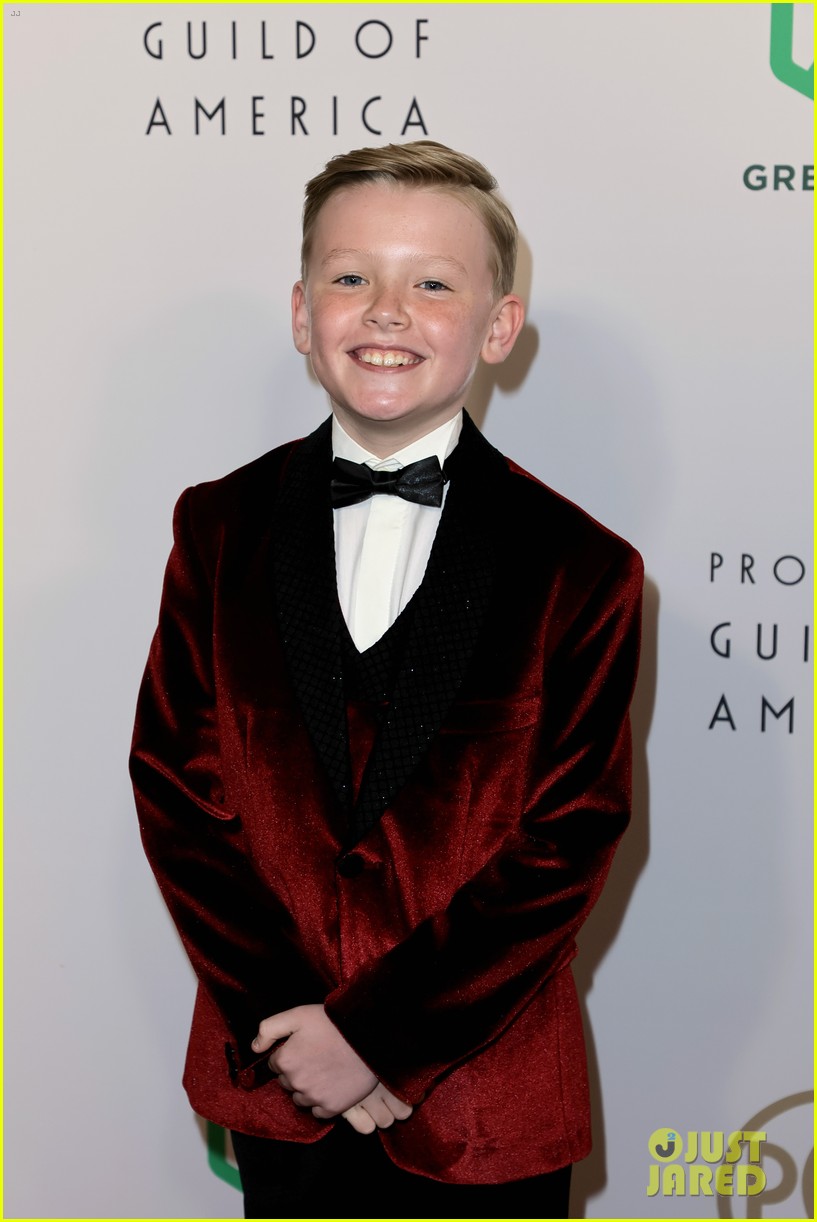 Jamie Dornan, Andrew Garfield, & Chris Pine Suit Up for Producers Guild