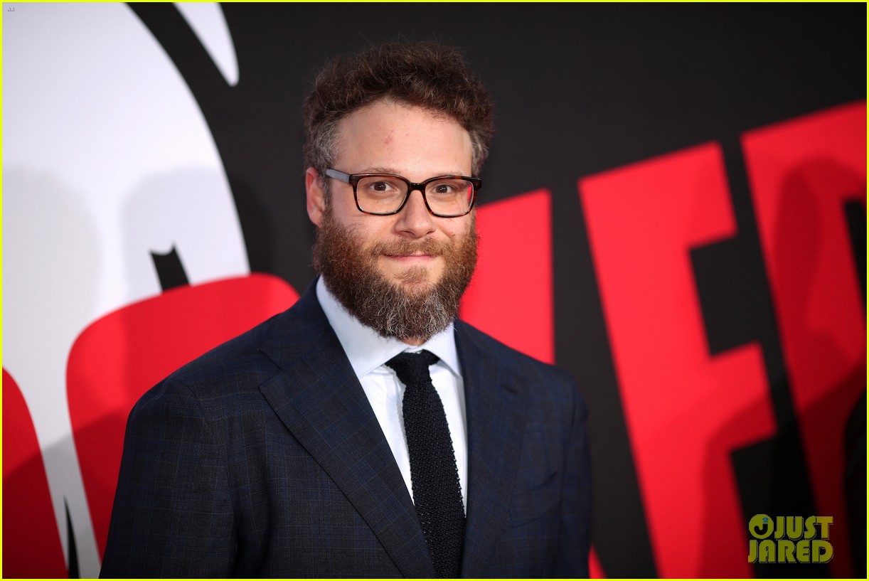Seth Rogen's Mom Emailed a Studio Head to 'Hurry Up' & Greenlight His