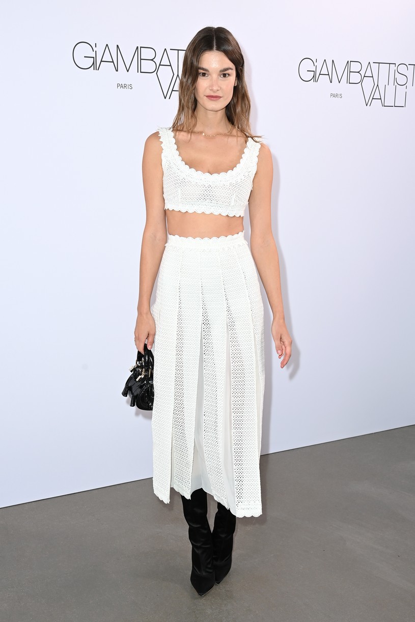 Vanessa Hudgens & Daisy Ridley Have Major Fashion Moments at