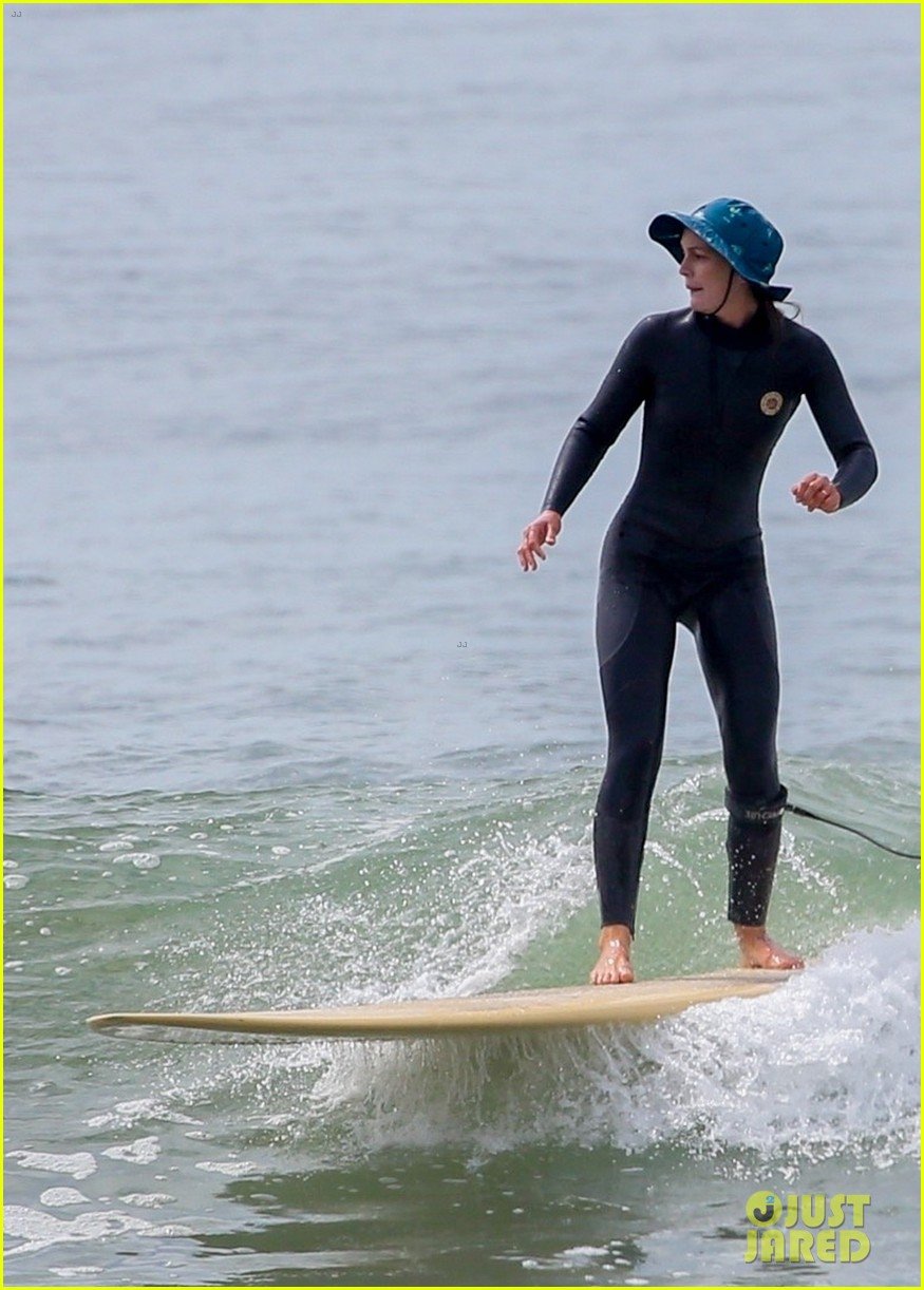 Photo: adam brody shirtless surfing with leighton meester 68 | Photo