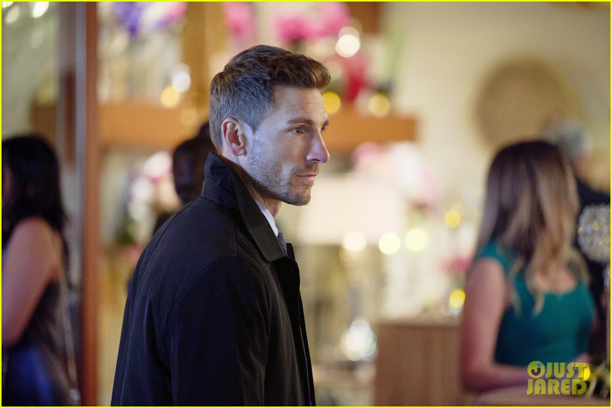 Andrew Walker Binged 'Mare of Easttown' & 'True Detective' To Prepare