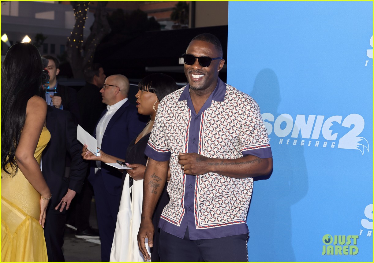 idris elba joined by wife sabrina daughter isan at sonic 2 244740389