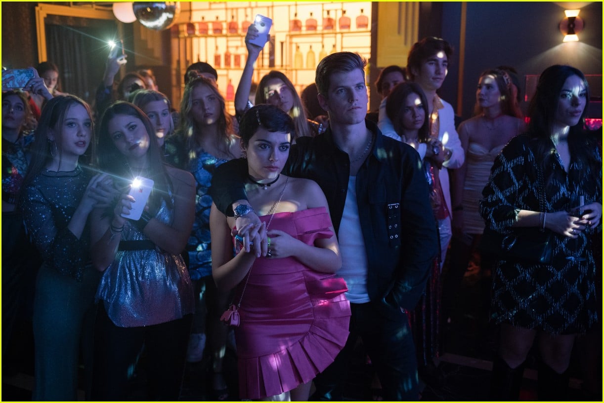 'Elite' Season 5 Two Stars Leave the Cast & Only Two Original Stars