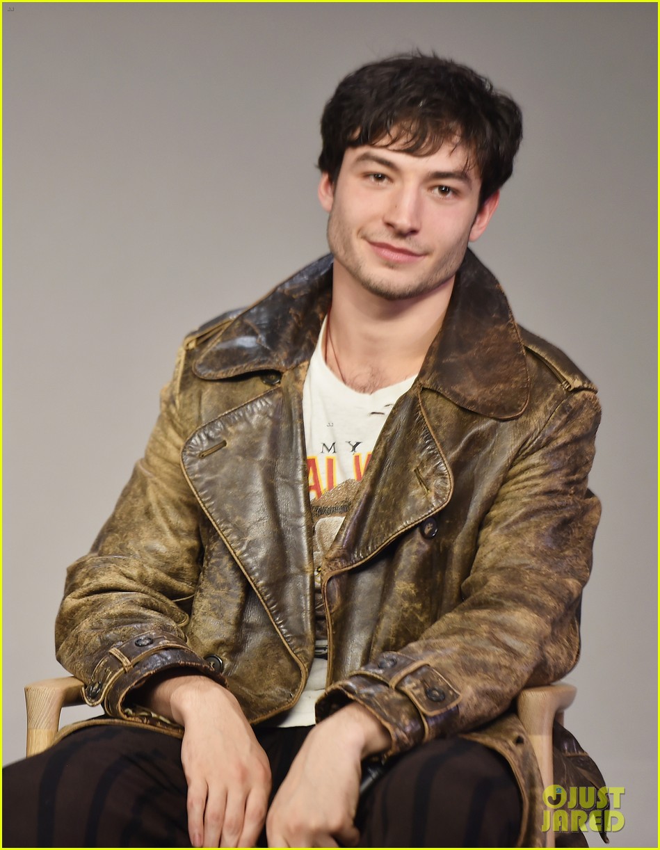 Hawaii Couple Drop Restraining Order Against Ezra Miller Photo 4743810