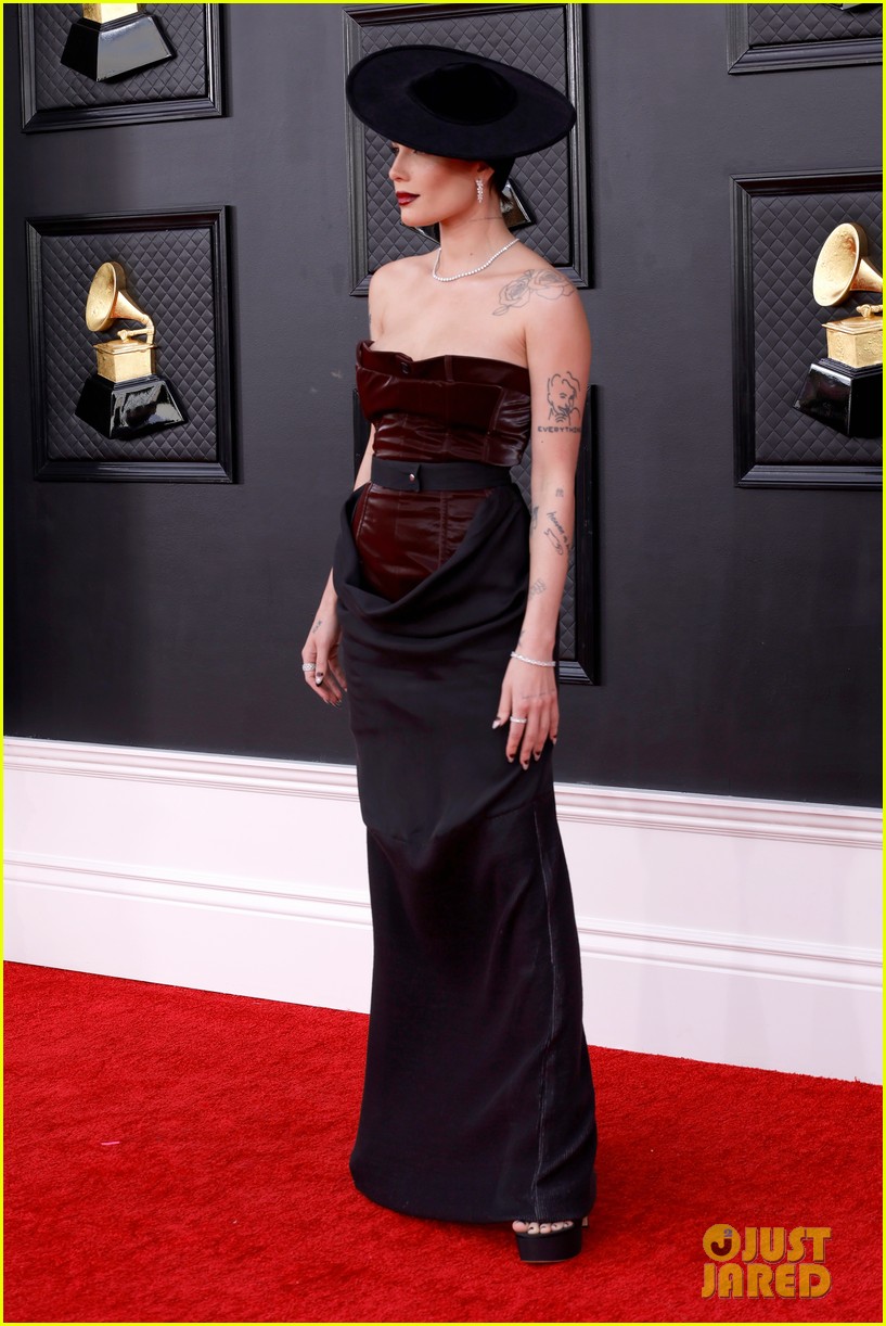 Halsey Hits Grammys 2022 Red Carpet Days After Undergoing Surgery