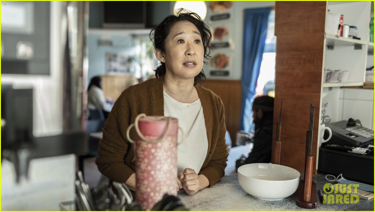 The 'Killing Eve' Series Finale Airs Tonight - See The Sneak Peek Pics