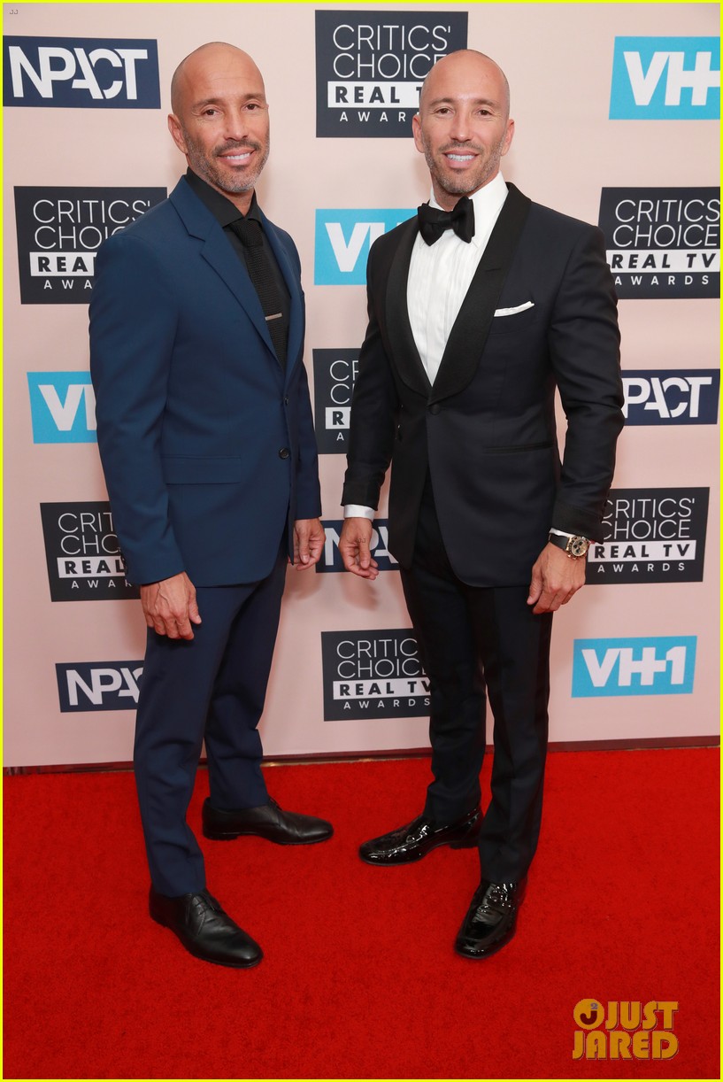 Here's How to Tell Jason & Brett Oppenheim Apart The 'Selling Sunset