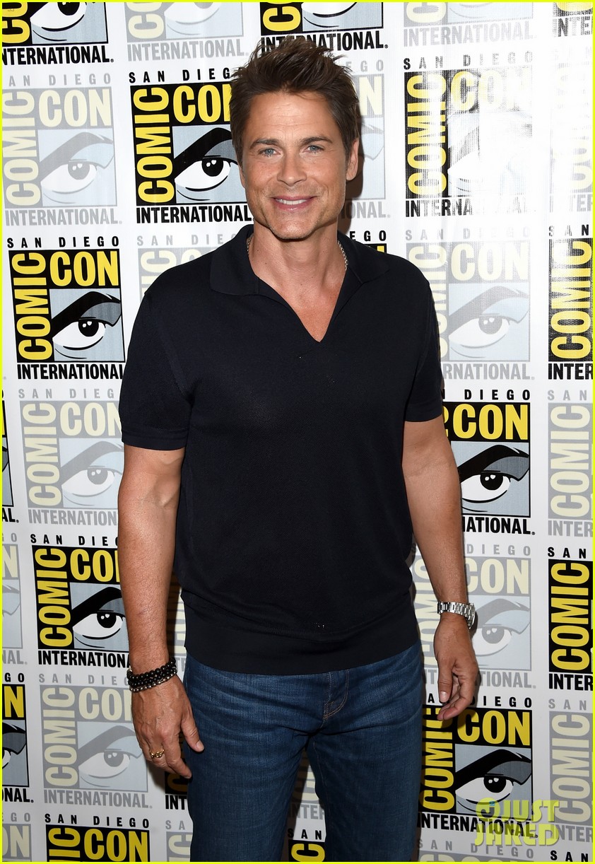rob lowe brother cast 911 lone star 024749239