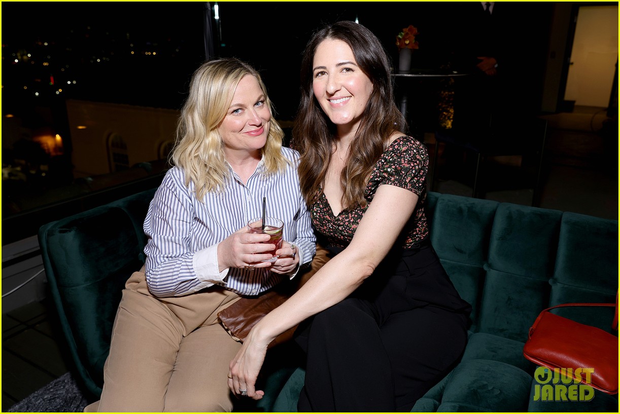 Natasha Lyonne & Amy Poehler Promote 'Russian Doll' Season Two at