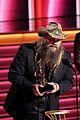 chris stapleton joined by wife morgane at grammys 02