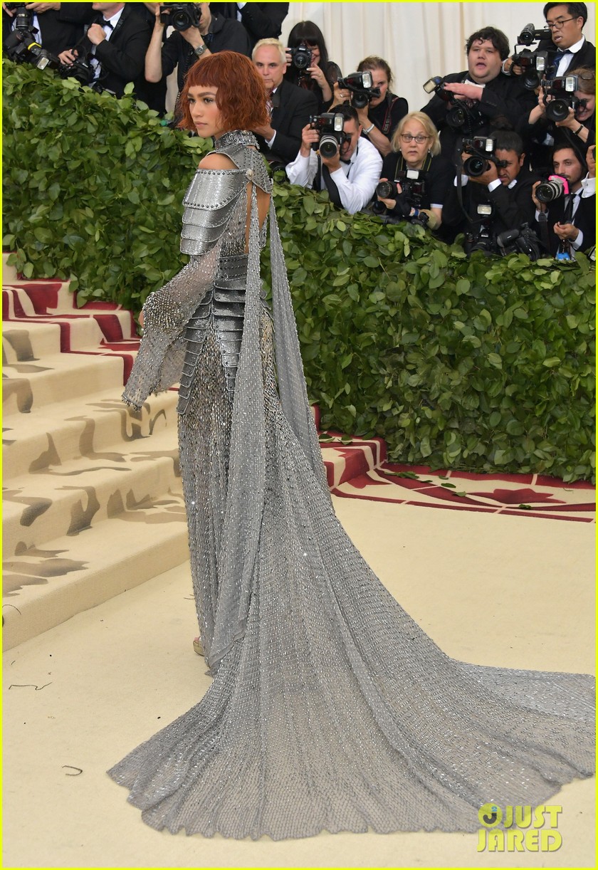 Zendaya Is Skipping Met Gala 2022 - Here's Why: Photo 4747010 | Photos