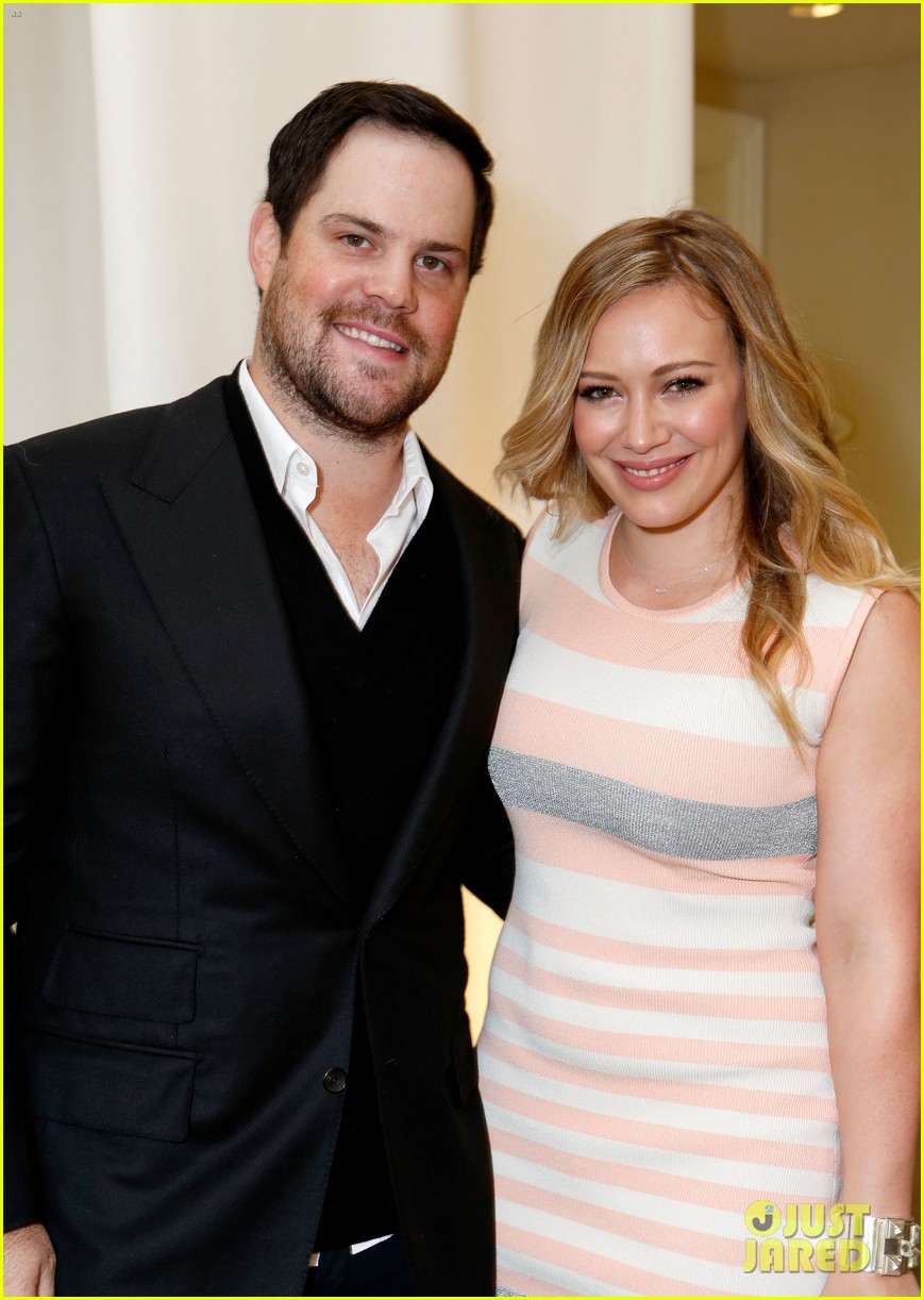 hilary duff opens up about co parenting with ex mike comrie 114766844