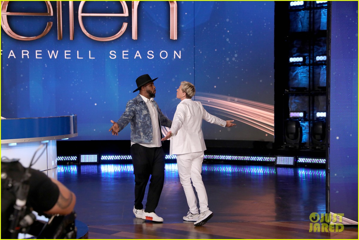 Bruno Mars Gives Ellen DeGeneres a Surprise Gift During His Final