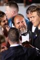 kaia gerber austin butler share passionate kiss at elvis premiere 22
