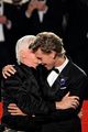 kaia gerber austin butler share passionate kiss at elvis premiere 54