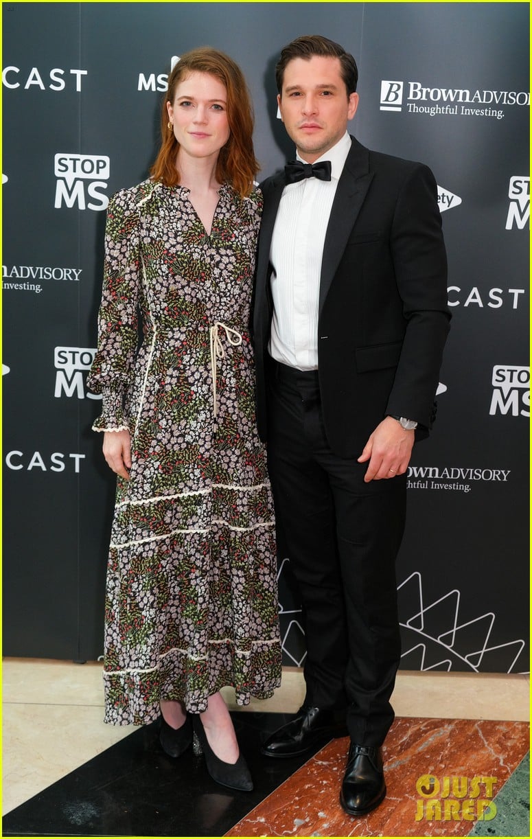 Rose Leslie Explains How Marriage To Kit Harington Affected Her New Role Joins Him At Event In London Photo Kit Harington Rose Leslie Pictures Just Jared