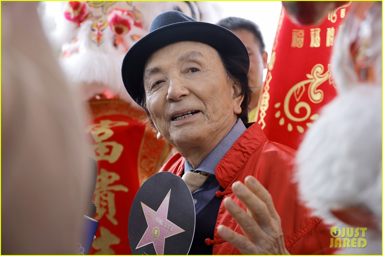Photo james hong star walk fame hollywood ceremony 35 Photo 4756174