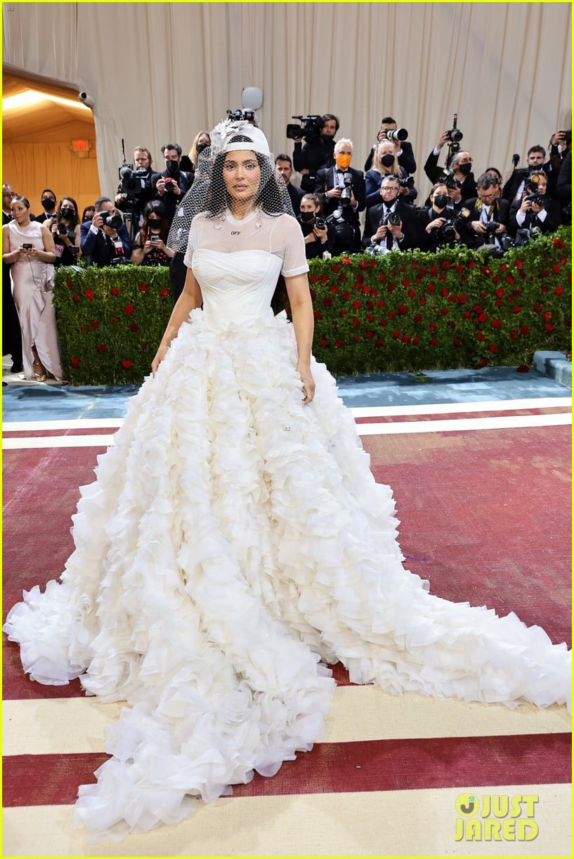 6 KardashianJenner Family Members Attended Met Gala 2022 for First