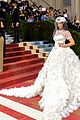 kylie jenner reacts to criticism of her met gala dress 03