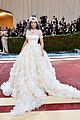 kylie jenner reacts to criticism of her met gala dress 04