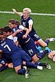 us soccer team obtains equal pay 01