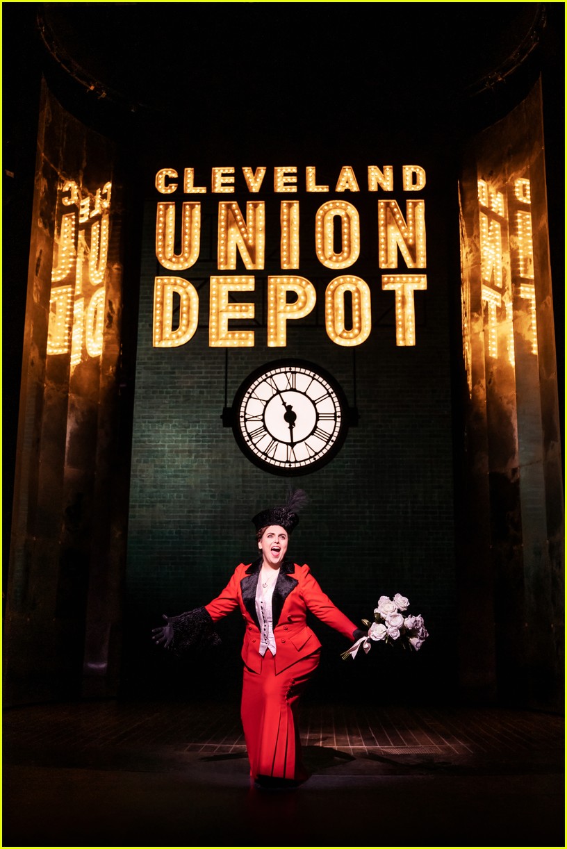 Beanie Feldstein Announces Final Show in 'Funny Girl' on Broadway