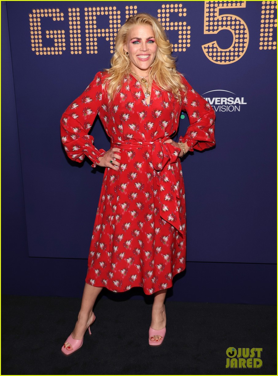 busy philipps arrested protesting roe v wade 024784155