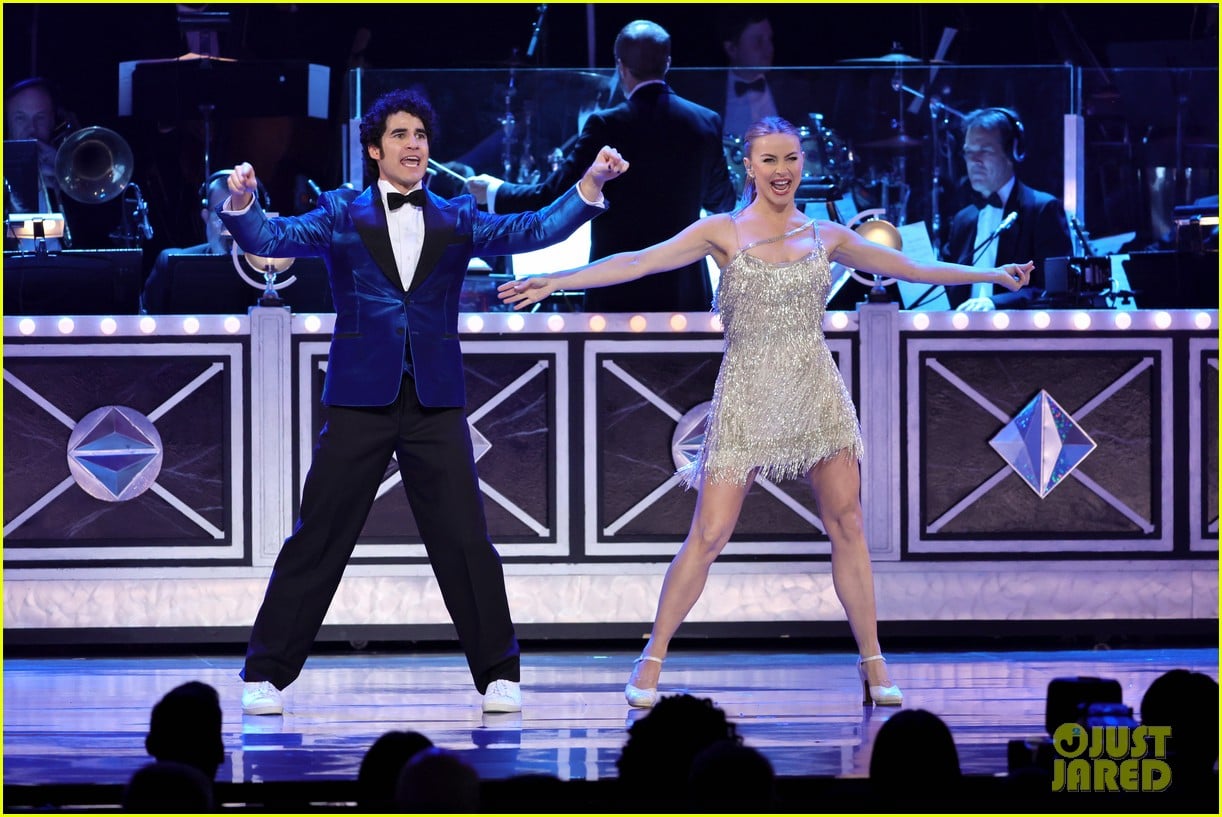 darren criss wrote his julianne hough opening number for tony awards act one 094774843