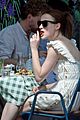 phoebe dynevor lunch with a friend 79