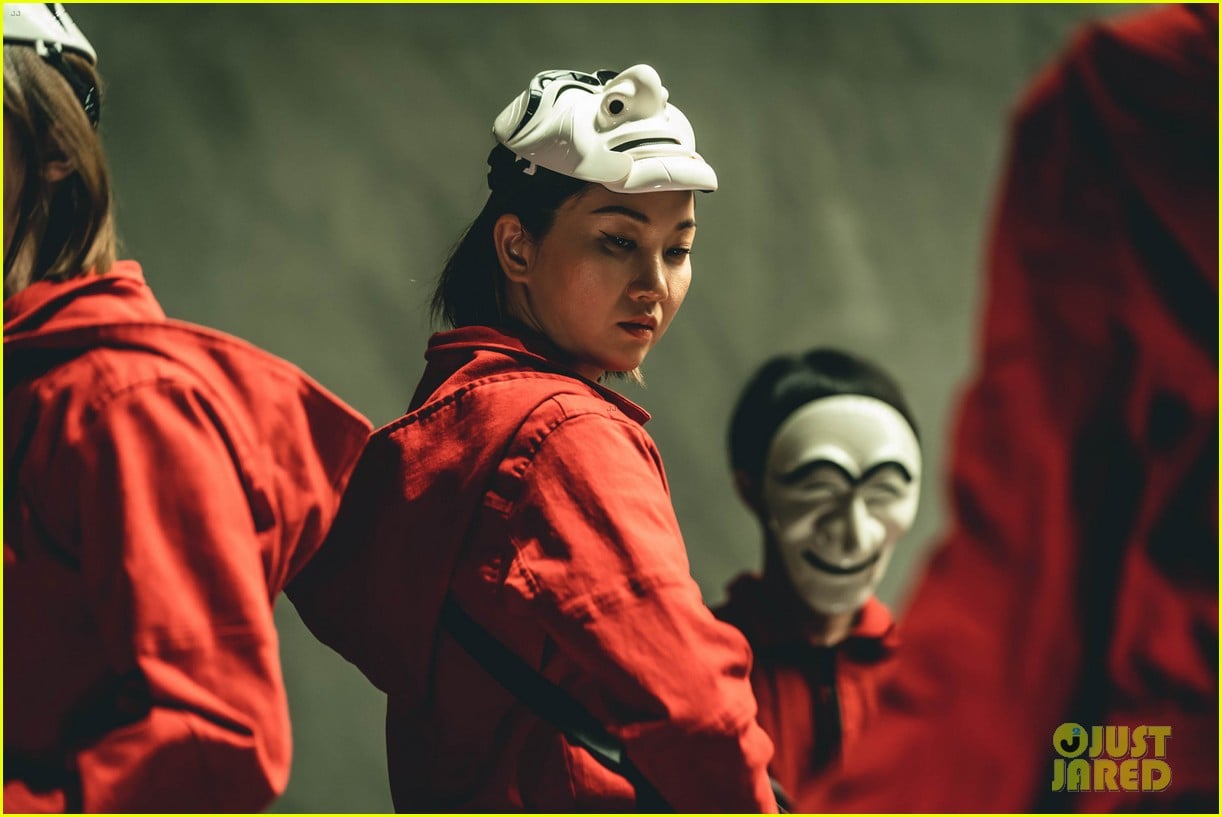 Netflix Delivers Thrilling New Trailer For 'Money Heist Korea' Watch