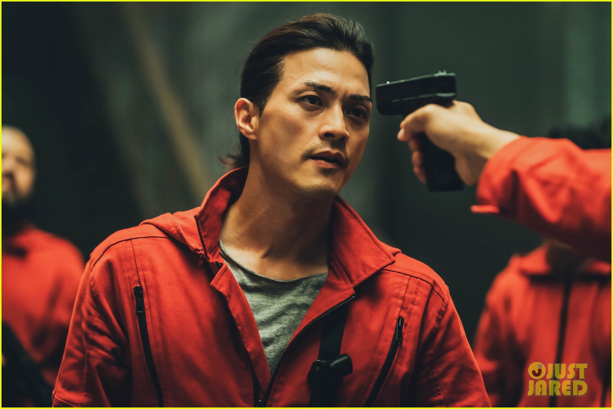 Netflix Delivers Thrilling New Trailer For 'Money Heist Korea' Watch
