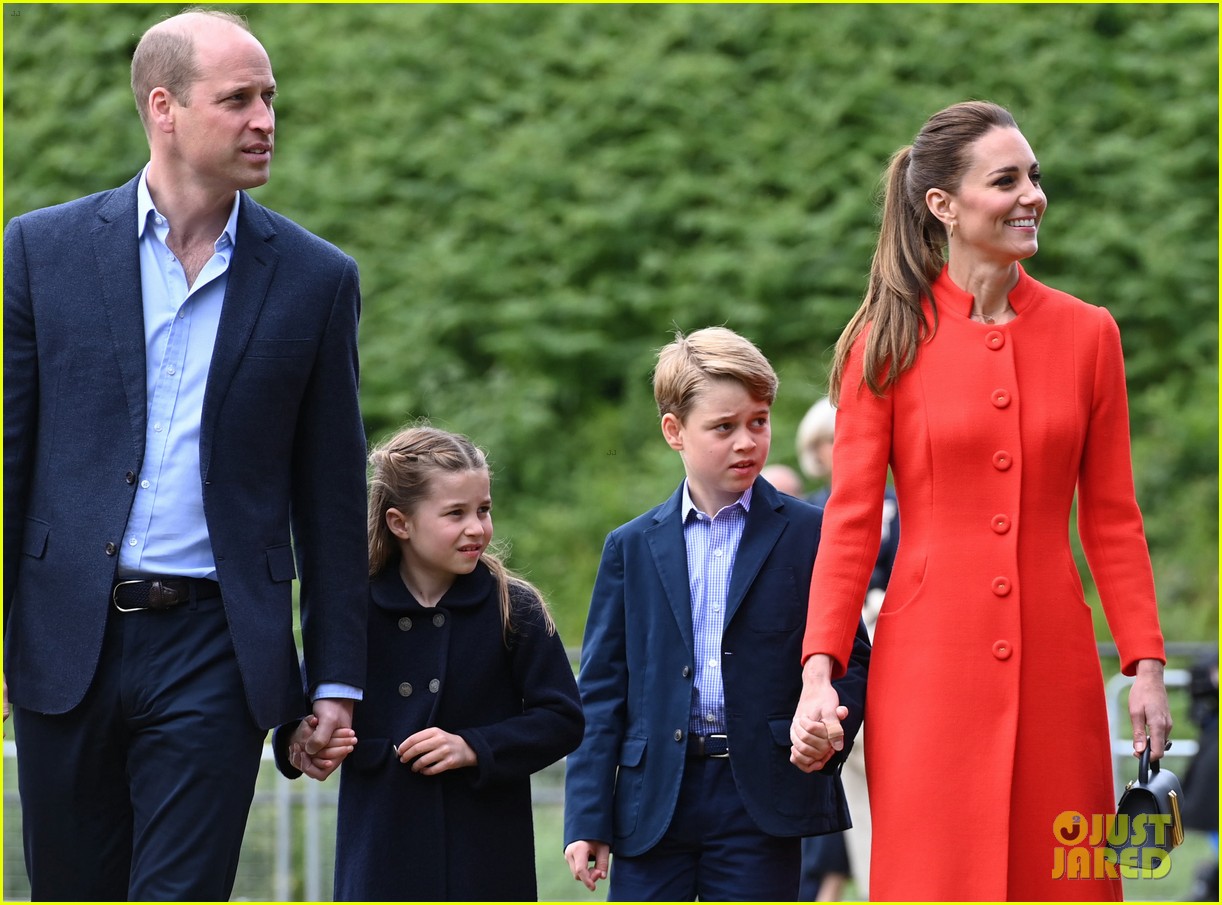 Prince William & Kate Middleton Bring Kids Prince & Princess